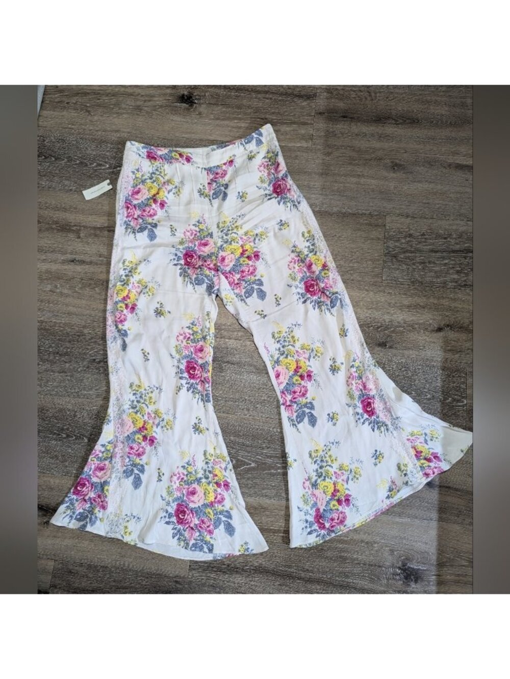 Anthropologie Floral Lace Silky Flare Pants Ivory Size 12 New - Picture 3 of 12